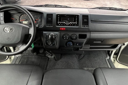 Used 2022 Toyota Hiace 3.0L Commuter MT