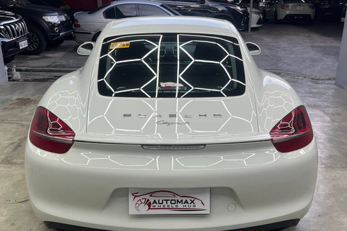 Old 2016 Porsche Cayman 2.9L AT