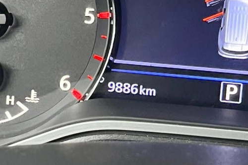 Used 2024 Nissan Terra 2.5L 4x2 VE AT