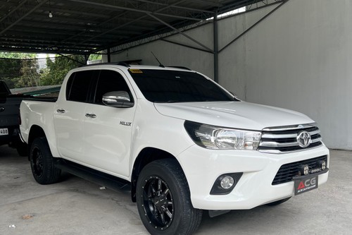 Second hand 2016 Toyota Hilux 2.4L G 2WD AT 