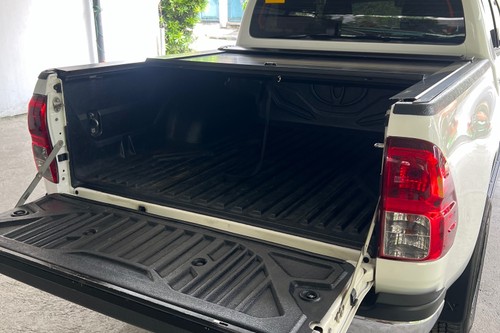 Used 2016 Toyota Hilux 2.4L G 2WD AT