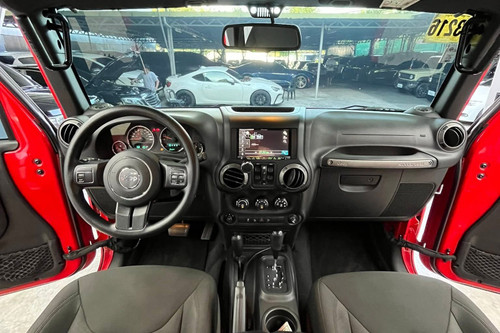 Used 2016 Jeep Wrangler Unlimited Sport Unlimited