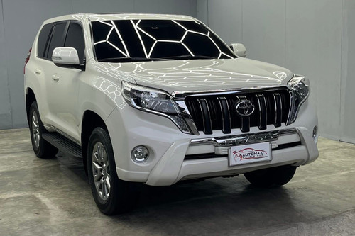 Second hand 2015 Toyota Land Cruiser Prado 3.0L A-T 