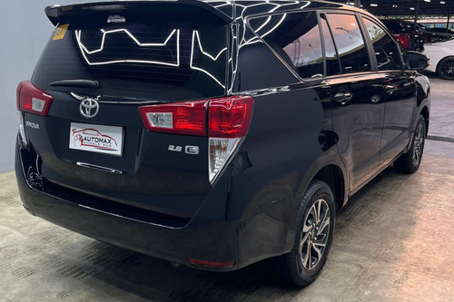 Second hand 2022 Toyota Innova 2.0L E AT 