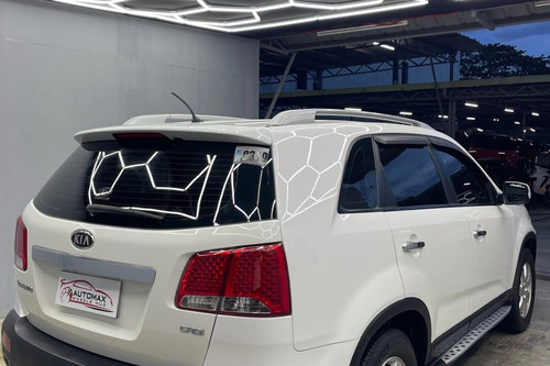 Old 2013 Kia Sorento 2.2 EX FWD