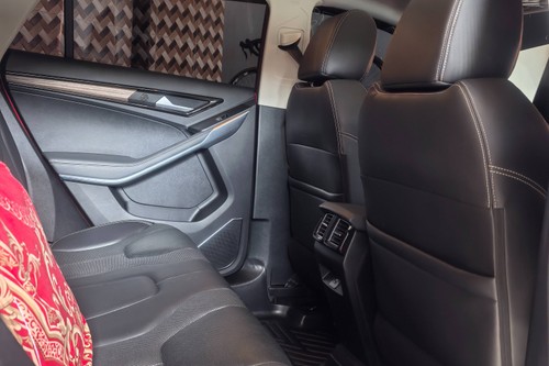 Second hand 2022 Ford Territory Titanium 