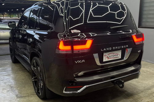 Old 2010 Toyota Land Cruiser 200 4.0L Gas A/T