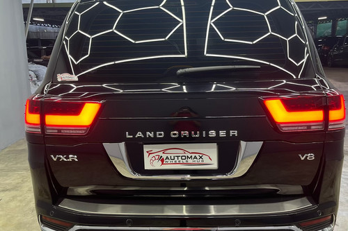 Used 2010 Toyota Land Cruiser 200 4.0L Gas A/T