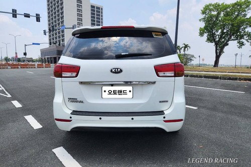 Second hand 2022 Kia Carnival 1.6 SX Plus Turbo Hybrid AT 