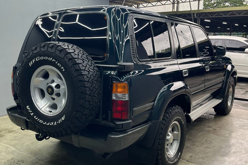 Old 1996 Toyota Land Cruiser GXR