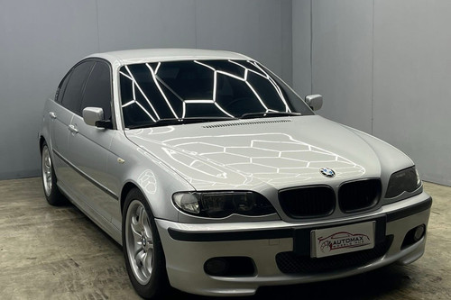2nd Hand 2003 BMW 318i 1.8L RWD