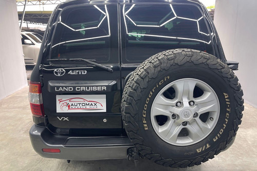 Used 2005 Toyota Land Cruiser 4.2L MT 4x4