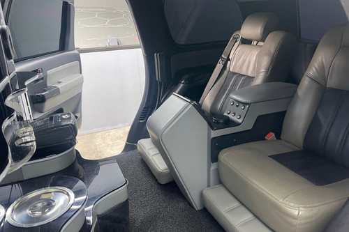 Used 2015 Toyota Sequoia 5.7L AT