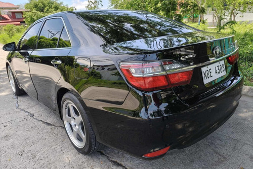 Used 2019 Toyota Camry 2.5V