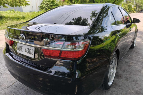 Used 2019 Toyota Camry 2.5V