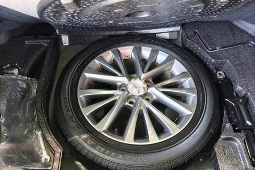 Used 2019 Toyota Camry 2.5V