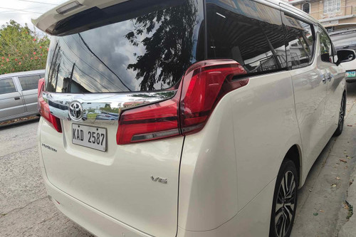 Old 2019 Toyota Alphard 3.5 Gas AT