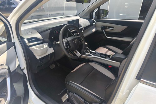 Used 2023 Toyota Veloz 1.5L V
