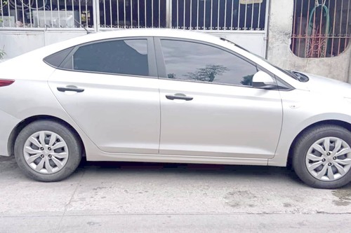 2nd Hand 2020 Hyundai Accent 1.4 GL 6MT w/o Airbags
