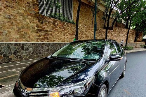 Old 2014 Toyota Corolla Altis 1.6 V CVT