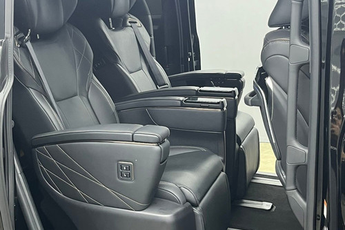 Used 2025 Toyota Alphard 2.5 HEV CVT