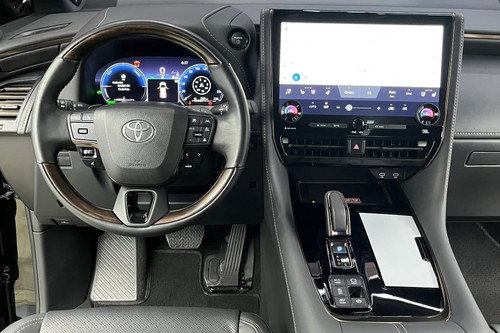 Used 2025 Toyota Alphard 2.5 HEV CVT