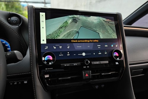 Used 2024 Toyota Alphard 2.5 HEV CVT