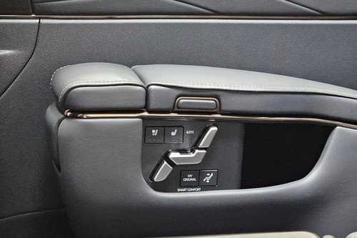 Used 2024 Toyota Alphard 2.5 HEV CVT