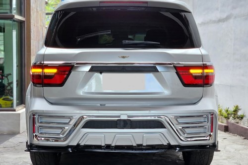 Old 2011 Nissan Patrol Royale 5.6 V8 4x4 AT