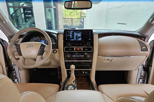 Used 2011 Nissan Patrol Royale 5.6 V8 4x4 AT