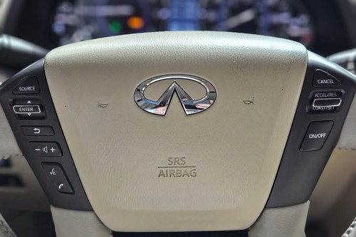 Used 2011 Nissan Patrol Royale 5.6 V8 4x4 AT