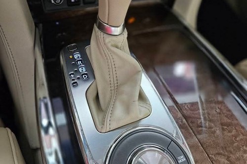 Used 2011 Nissan Patrol Royale 5.6 V8 4x4 AT