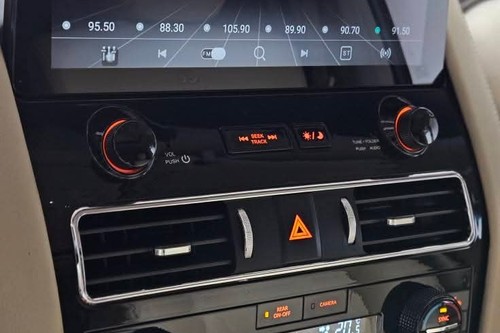 Used 2011 Nissan Patrol Royale 5.6 V8 4x4 AT