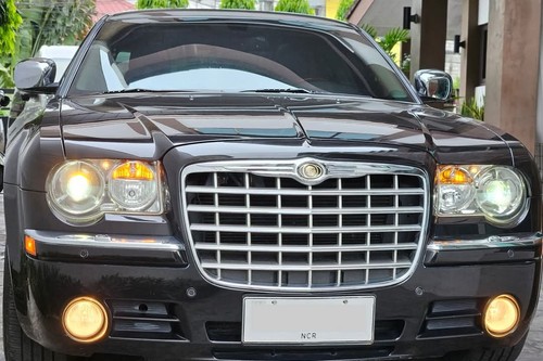 Used 2011 Chrysler 300C