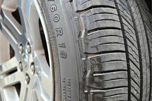 Used 2011 Chrysler 300C 3.5L AT