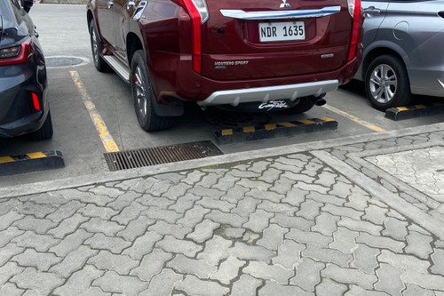 Second hand 2016 Mitsubishi Montero Sport GLS 2WD AT 