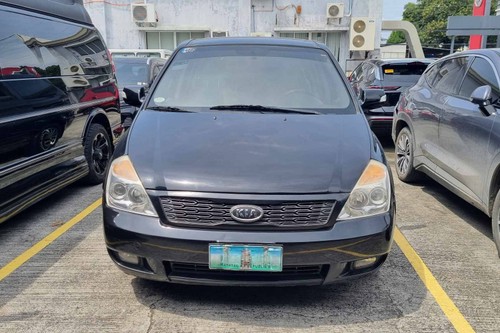 Used 2011 Kia Grand Carnival