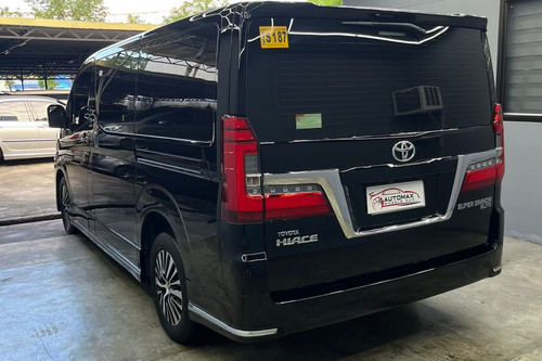 Used 2023 Toyota Hiace 2.8L Super Grandia AT