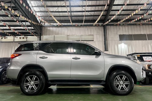 Old 2017 Toyota Fortuner 2.4 G MT