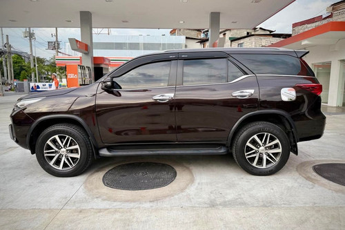 Used 2018 Toyota Fortuner 2.4 V AT