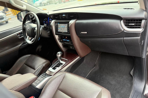 Used 2018 Toyota Fortuner 2.4 V AT