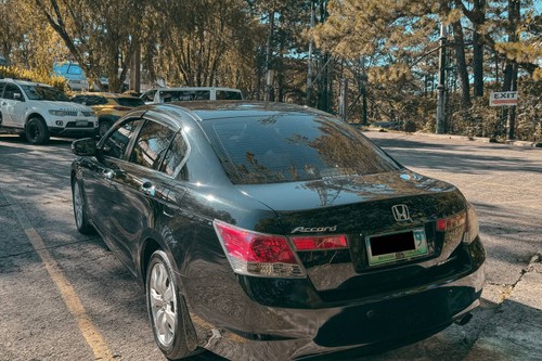 Second hand 2010 Honda Accord 2.4L VTI AT 