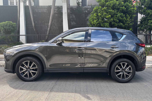 Old 2019 Mazda CX-5 2.2L AWD Signature Diesel