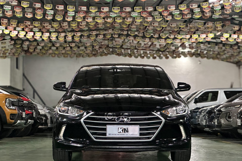 Second hand 2016 Hyundai Elantra 2.0 GL AT 