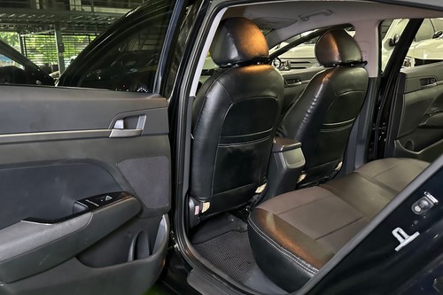 Used 2016 Hyundai Elantra 2.0 GL AT