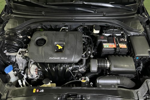 Used 2016 Hyundai Elantra 2.0 GL AT