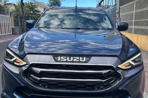 Second hand 2024 Isuzu mu-X 3.0 4x2 LS-E AT 
