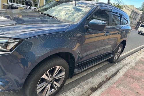 Used 2024 Isuzu mu-X 3.0 4x2 LS-E AT