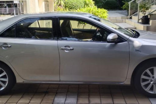 Used 2012 Toyota Camry 2.5 V AT