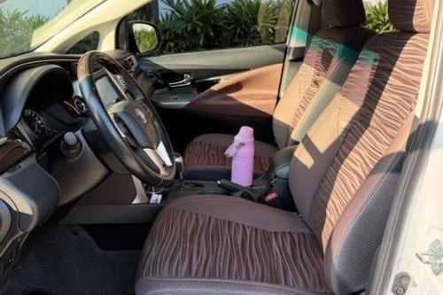 Second hand 2022 Toyota Innova 2.8 V Diesel AT 